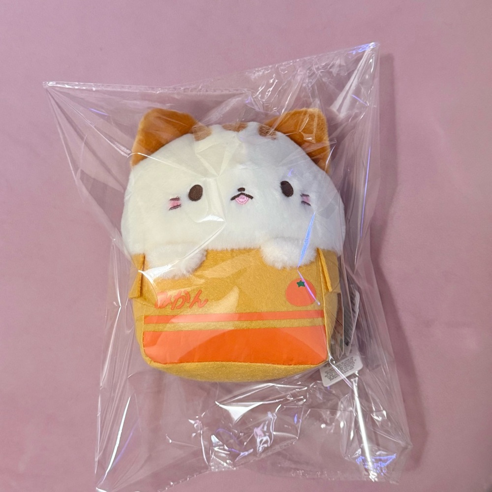 NWT Yell Juice Box Cat Plush 6.5"